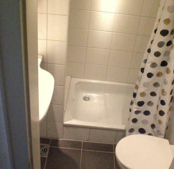 スタンダードシングルルーム, Litjes