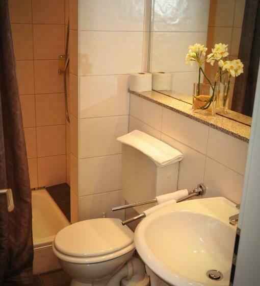 スタンダードルーム, Litjes