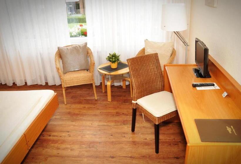 スタンダードルーム, Litjes