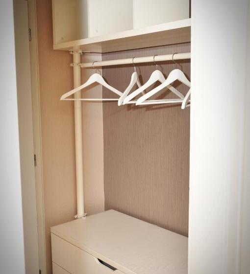 スタンダードルーム, Litjes