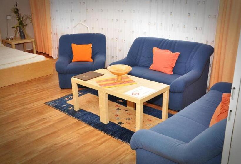 ファミリールーム, Litjes