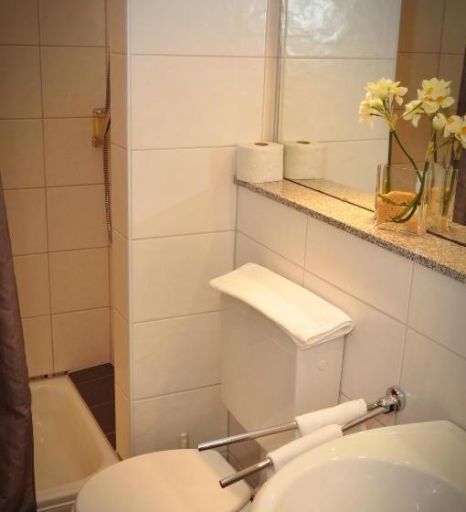 スタンダードルーム, Litjes