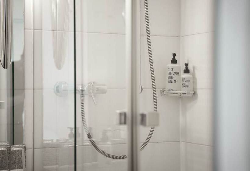 Standard Single Room, Parkhaus Hügel