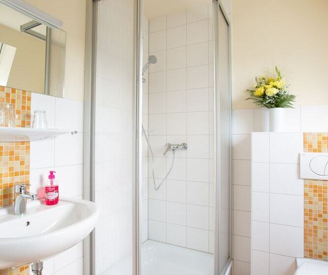 スタンダードトリプルルーム, Pension Ferienhof Fischer