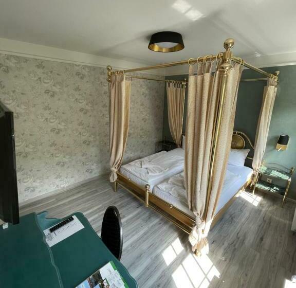 Номер Стандарт, Haus Hennesburg, Garni