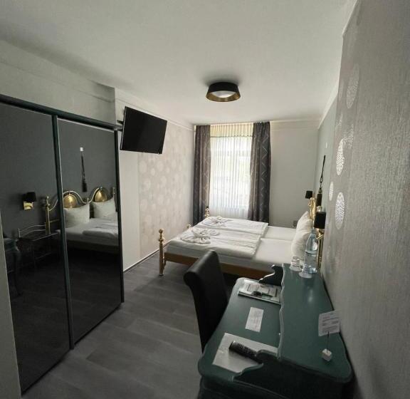 Номер Стандарт, Haus Hennesburg, Garni