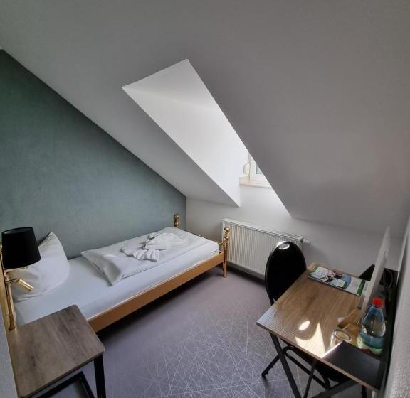 Номер Economy Индивидуальный, Haus Hennesburg, Garni