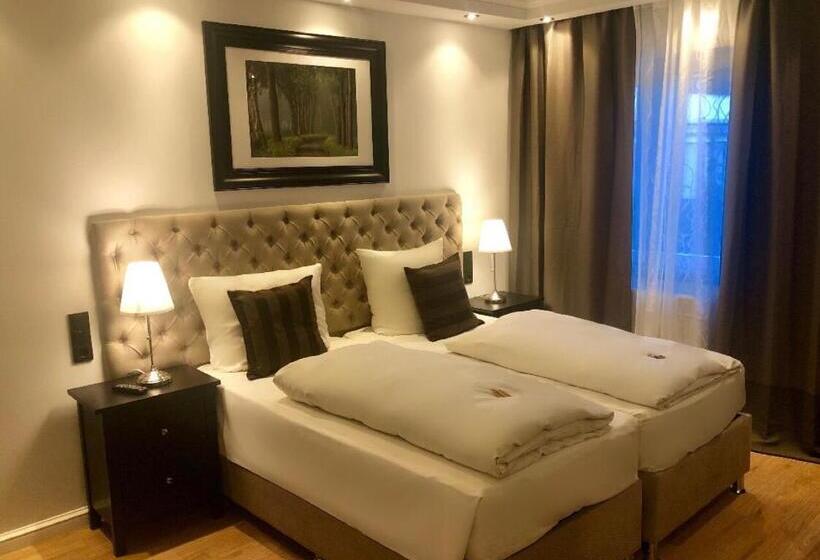 Номер Стандарт, Ramor Garni