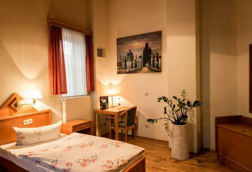 غرفة قياسية فردية, Restaurant Zur Kanne