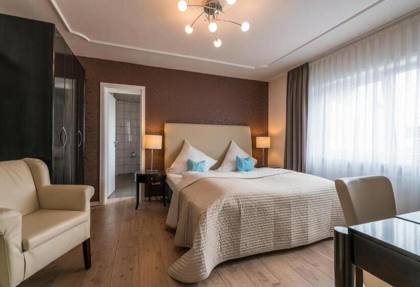 Номер Стандарт, Zum Augarten