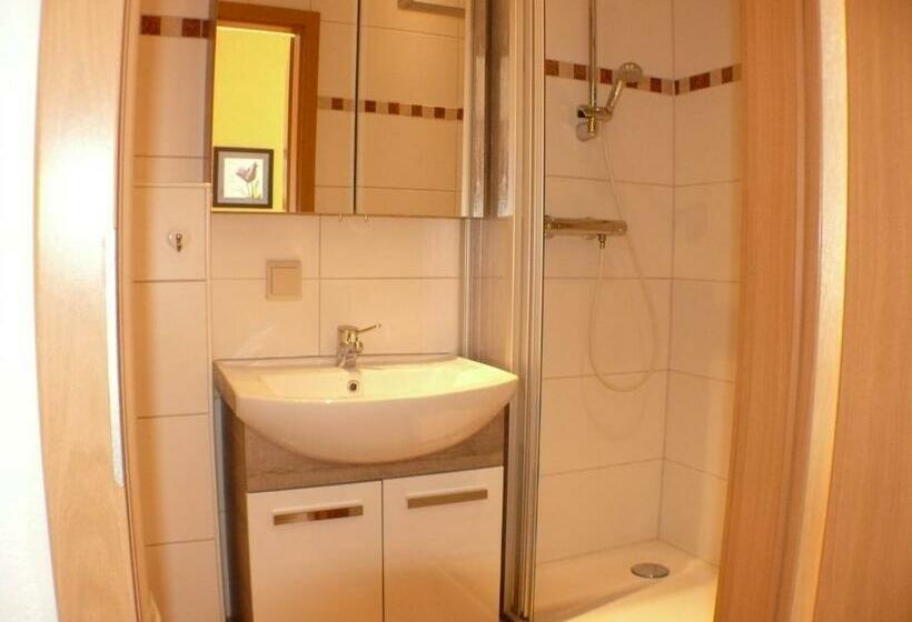 חדר סטנדרט, Zur Deutschen Eiche