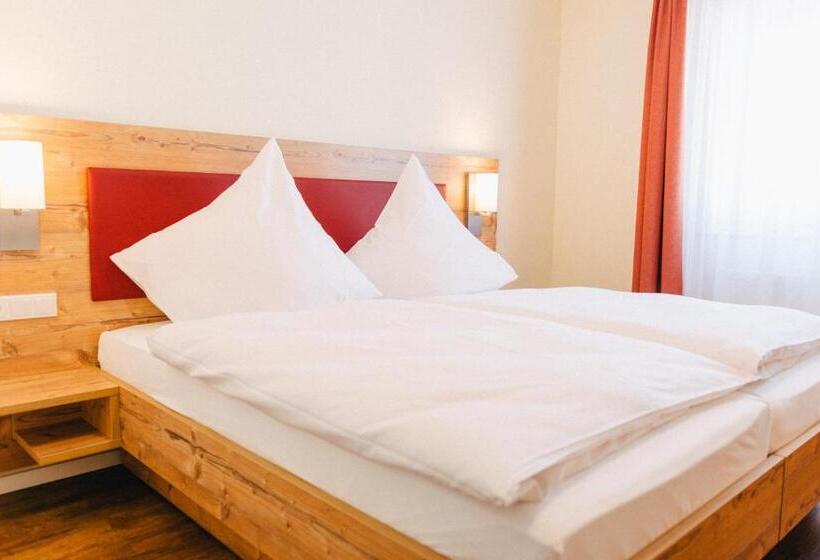 חדר סטנדרט, Gasthaus Stroh