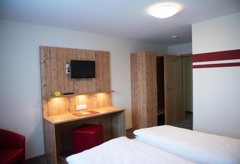 חדר סטנדרט, Gasthaus Stroh