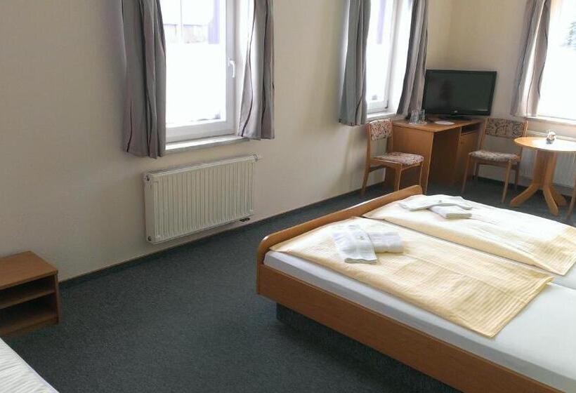 스탠다드 트리플 룸, Gasthof Zum Fürstenthal