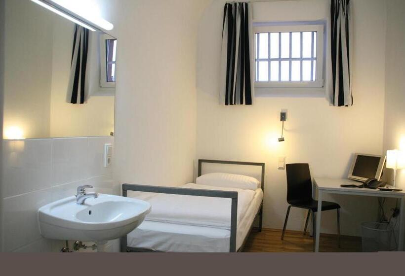 标准单人间, Alcatraz Hotel Am Japanischen Garten