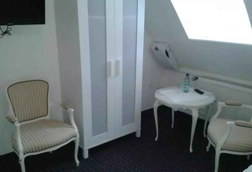 スタンダードシングルルーム, Pension Marienhof