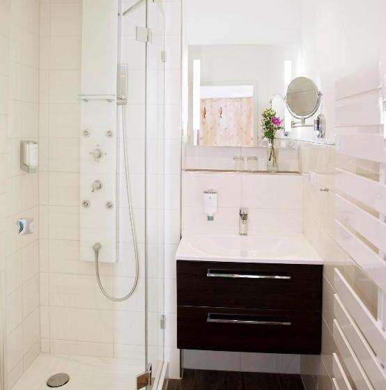 Номер Стандарт, Garni Hotel Goldenes Lamm