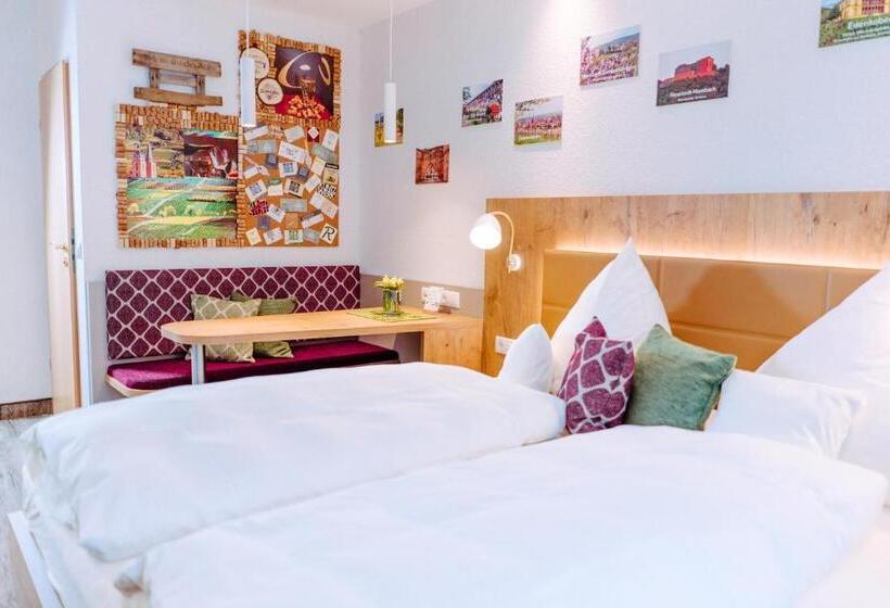 Номер Комфорт, Garni Hotel Goldenes Lamm