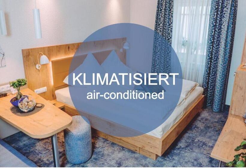 Номер Комфорт, Garni Hotel Goldenes Lamm