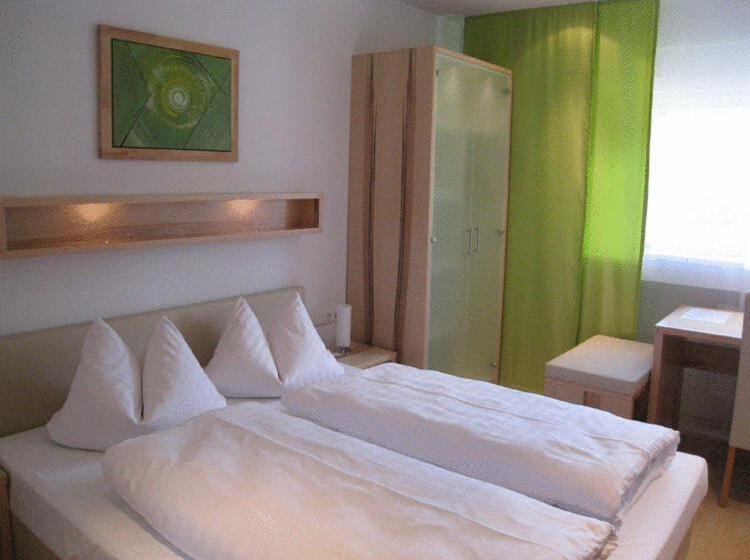 スタンダードルーム, Barbarina