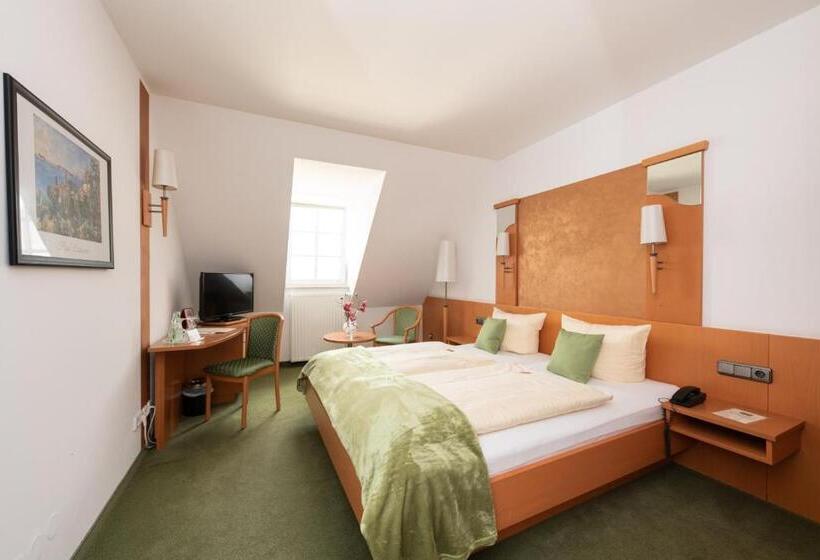 Номер Стандарт Индивидуальный, Bitburger Hof