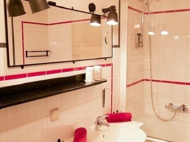 חדר סטנדרט, Feldmaus