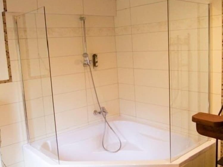 חדר סטנדרט, Feldmaus