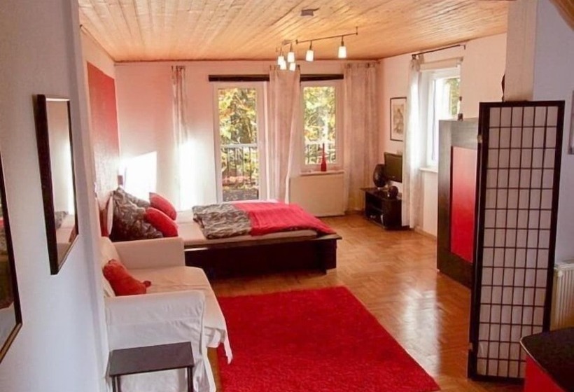 חדר סטנדרט, Feldmaus