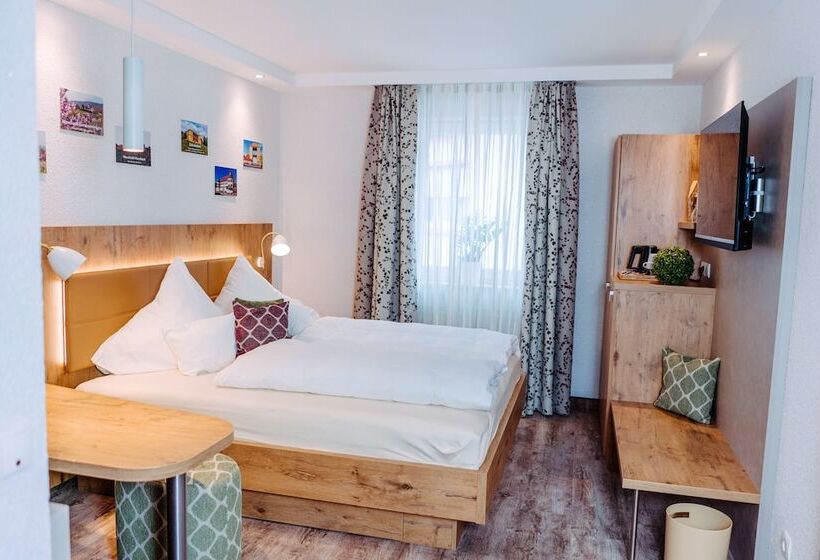 Номер Стандарт, Garni Hotel Goldenes Lamm