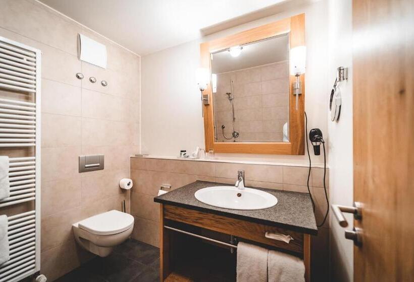 스탠다드 룸, & Gasthof Lowen