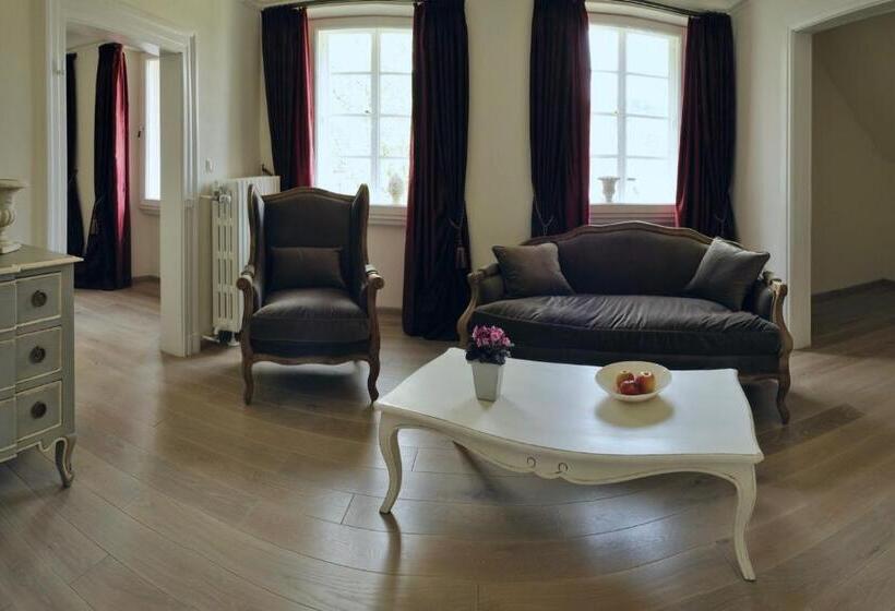 סוויטה, Karolingerhof