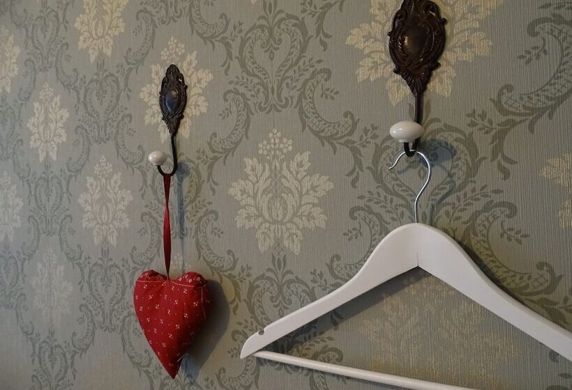 חדר סטנדרט, Karolingerhof