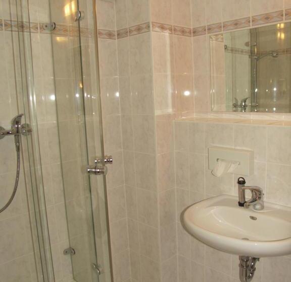 חדר סטנדרט, & Restaurant Klosterhof