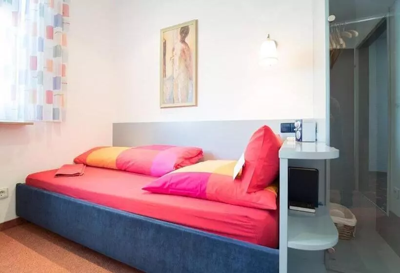 Standard Single Room, Restaurant Krehl's Linde