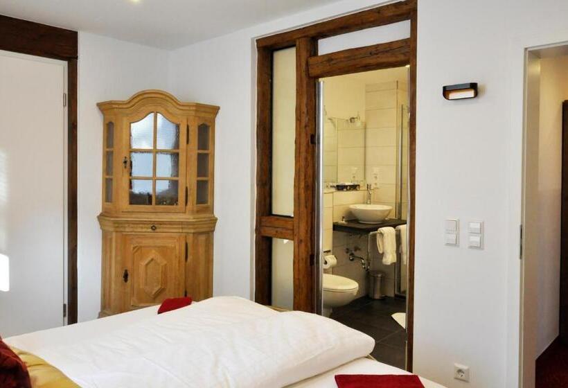 스탠다드 룸, Restaurant Krehl's Linde