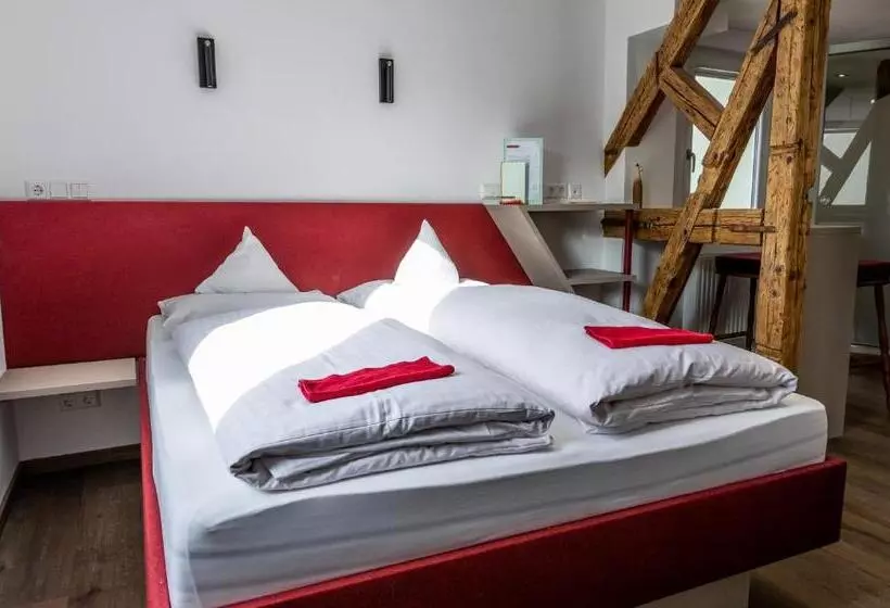 1 Bedroom Apartment, Restaurant Krehl's Linde