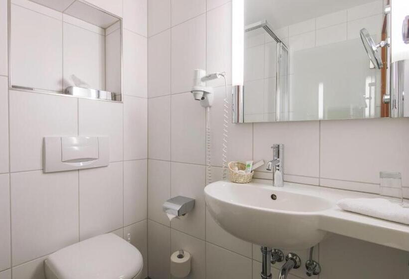 Standard Single Room, Restaurant Kunz