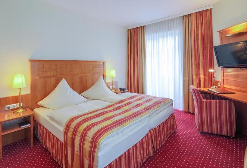 Standard Room, Restaurant Kunz