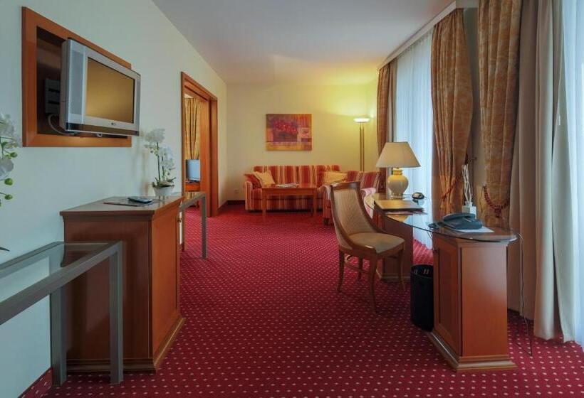 Deluxe Suite, Restaurant Kunz