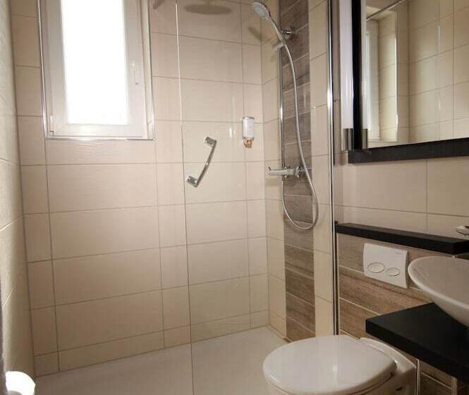 חדר סטנדרט, Restaurant Pollmanns