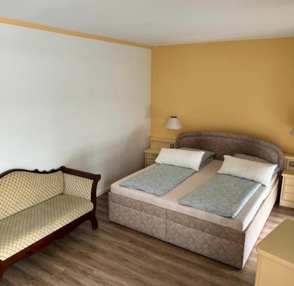 海景标准间带阳台, Seeschau