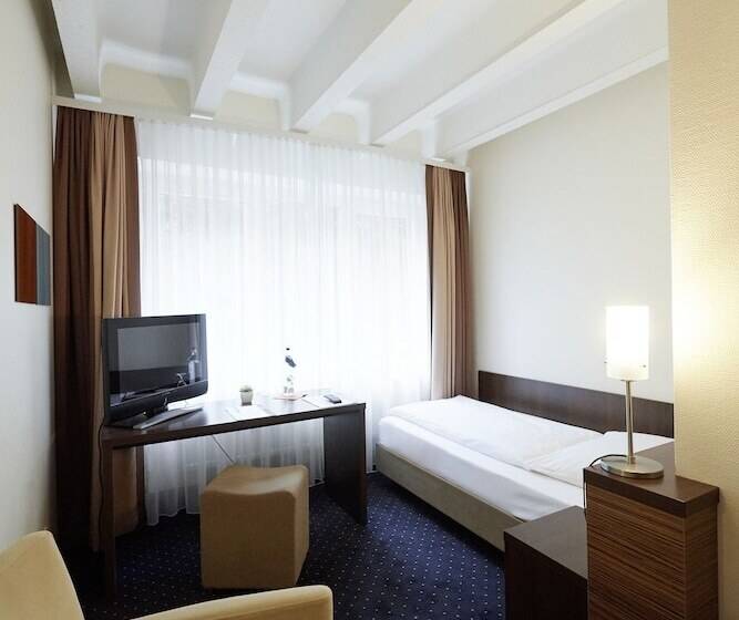 Номер Стандарт Индивидуальный, Silicium