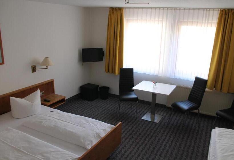 スタンダード４人部屋, Sonne