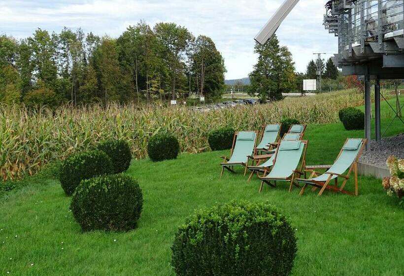 标准单人间, Stausee