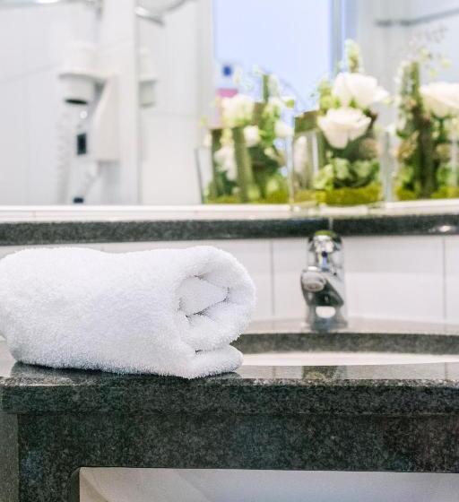 标准间带湖景, Stausee