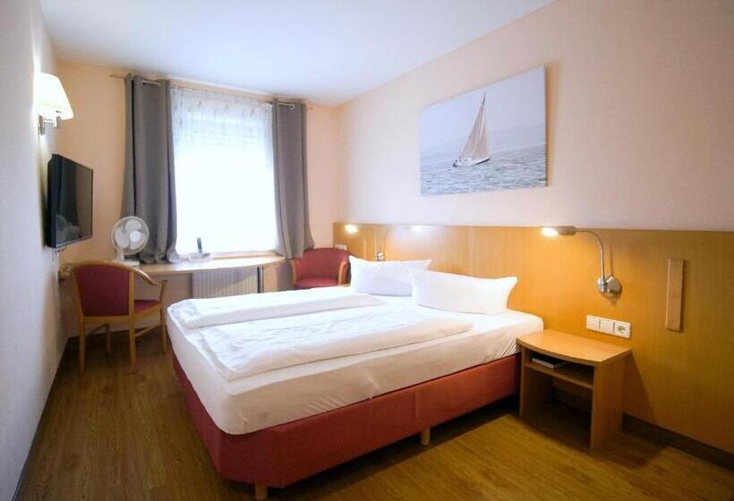 Quarto Estandar, Sunparc  Shuttle Zum Europapark Rust 4km & Rulantica 2km