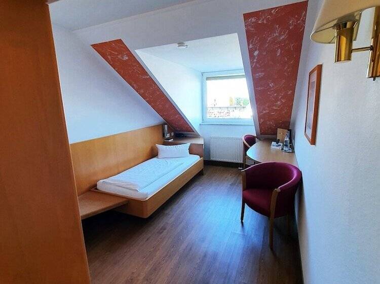 Quarto Estandar Individual, Sunparc  Shuttle Zum Europapark Rust 4km & Rulantica 2km