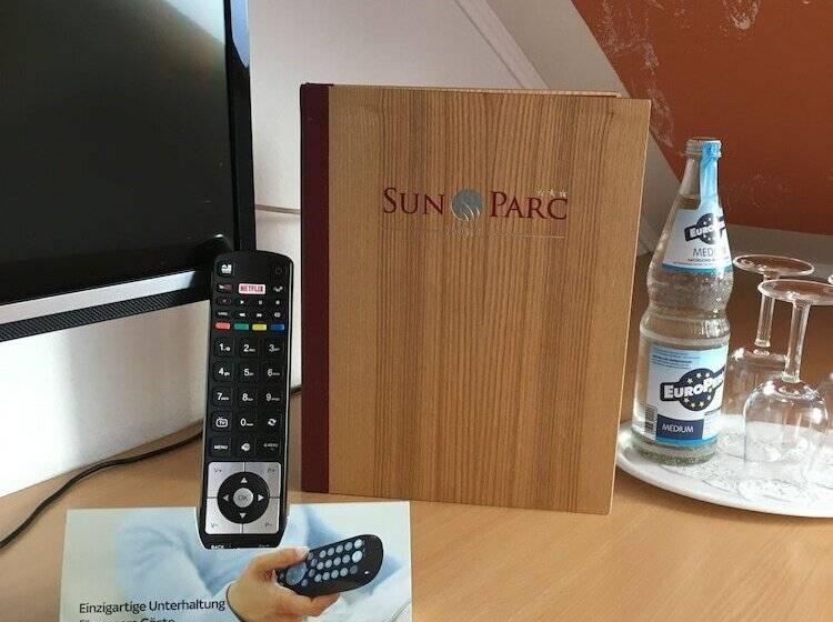 Quarto Quádruplo Estandar, Sunparc  Shuttle Zum Europapark Rust 4km & Rulantica 2km