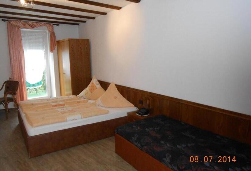 Номер Стандарт Трехместный, Zum Josefshof