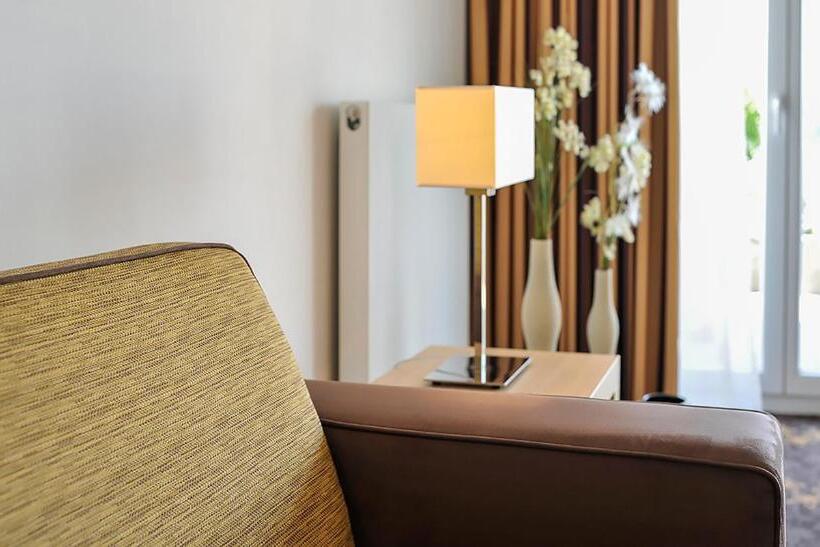 スイート, Wurttemberger Hof